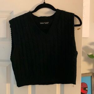 L black turtle neck sweater